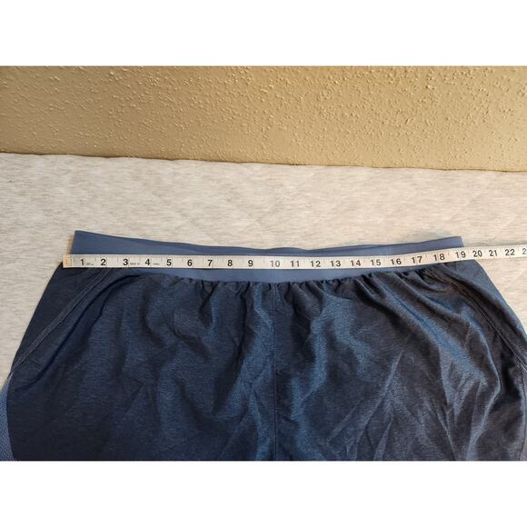 Under Armour Heatgear Women's Athletic Workout Gym Shorts‎ Blue Size XXL - Picture 4 of 6